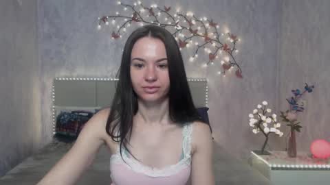 Snapshot of kiaracriegs chatting on March 16, 7:29 pm Kara online show from March 16, 7:29 pm