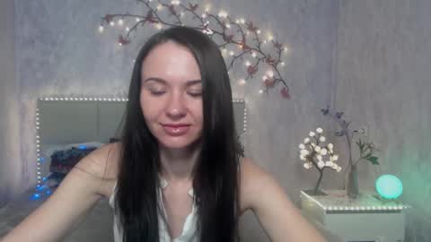 Snapshot of kiaracriegs chatting on March 28, 6:40 pm Kara online show from March 28, 6:40 pm