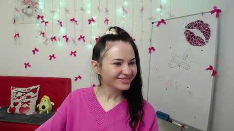 Snapshot of kiaracriegs chatting on March 30, 6:09 pm Kara online show from March 30, 6:09 pm
