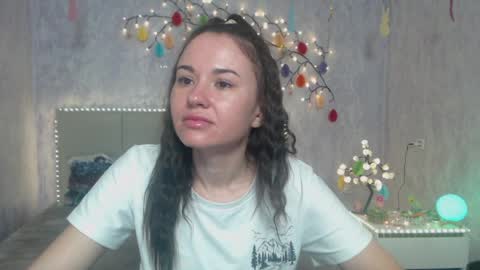 Snapshot of kiaracriegs chatting on April 2, 6:05 pm Kara online show from April 2, 6:05 pm