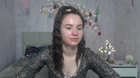 Snapshot of kiaracriegs chatting on April 7, 5:57 pm Kara online show from April 7, 5:57 pm