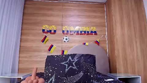 Snapshot of kiaralopez_ chatting on July 16, 3:12 am kiaralopez_ online show from July 16, 3:12 am