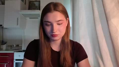Snapshot of kierstentates chatting on May 17, 1:51 pm Ola my name is Lissa Lets hit 10 Thumbs Up together online show from May 17, 1:51 pm