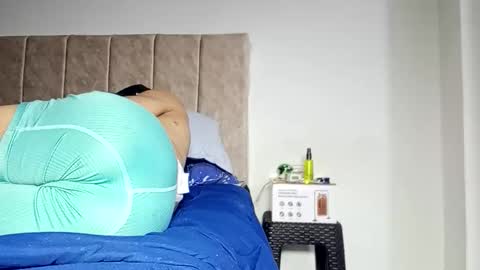 Snapshot of kikeortiz1808 chatting on February 14, 5:48 am C e v o 1824 online show from February 14, 5:48 am