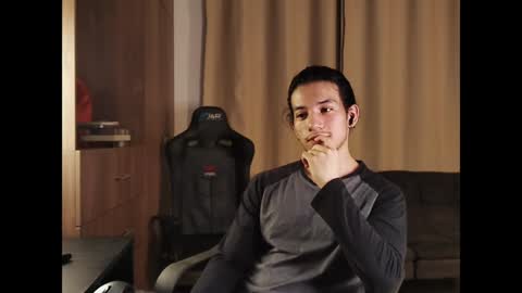 Snapshot of kikeruiz_19 chatting on December 5, 1:03 am kikeruiz 19 online show from December 5, 1:03 am