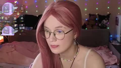 kiki_blue_eyes online show from February 28, 6:58 am