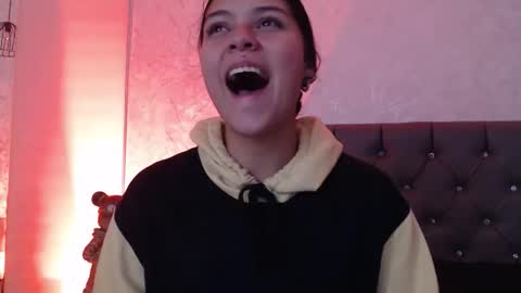 kIKI online show from February 4, 3:56 am