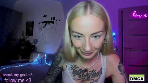 Kiki online show from September 13, 7:35 pm