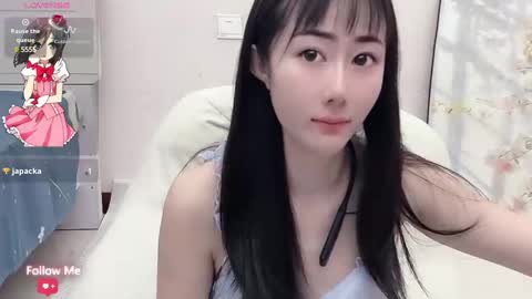 Snapshot of kiki_loveu chatting on February 26, 6:26 am kiki_loveu online show from February 26, 6:26 am