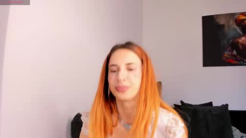 KikkoLee online show from March 8, 11:58 am