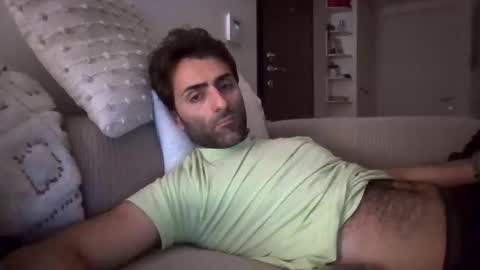 kikkus01 online show from April 12, 8:47 pm