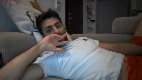 Snapshot of kikkus01 chatting on April 25, 8:28 pm kikkus01 online show from April 25, 8:28 pm