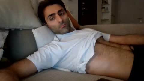 Snapshot of kikkus01 chatting on May 18, 8:47 pm kikkus01 online show from May 18, 8:47 pm