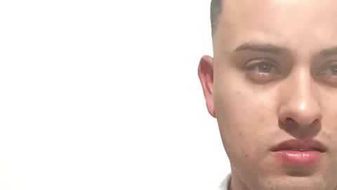 Snapshot of killandpussy chatting on February 8, 3:08 am Jonnybigcock online show from February 8, 3:08 am