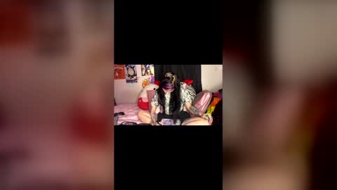 Stephanie online show from March 10, 6:07 am