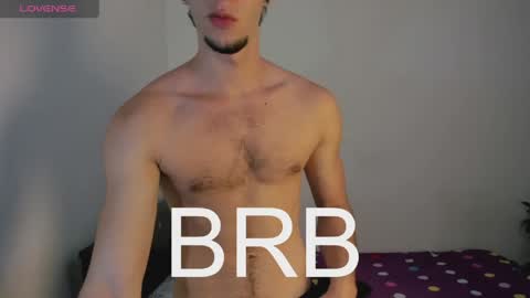 killua_parker online show from April 14, 9:54 pm