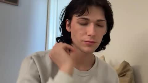 Snapshot of kilobabyy chatting on February 21, 8:10 pm Kilo Carter online show from February 21, 8:10 pm