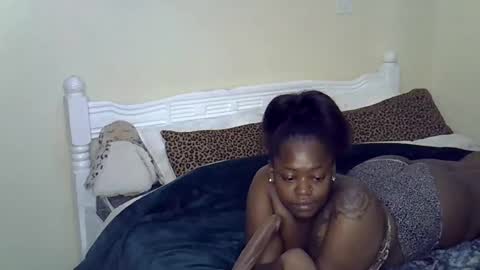 lolo online show from December 18, 3:07 pm