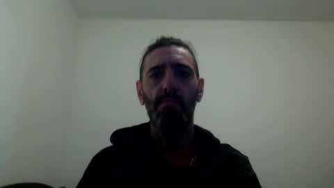 Snapshot of kilombito chatting on April 8, 12:43 am andres online show from April 8, 12:43 am
