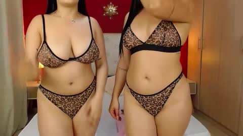 Mia  Kim online show from March 10, 4:23 pm