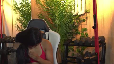 Snapshot of kim_beckett chatting on February 12, 12:55 pm Kim online show from February 12, 12:55 pm