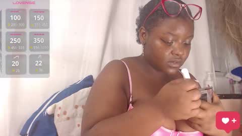 Kim  Follow me please online show from March 13, 3:02 am