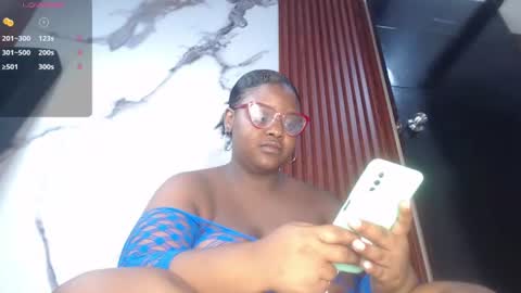 Snapshot of kim_brown2 chatting on June 26, 2:27 am Kim Follow me please online show from June 26, 2:27 am