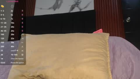 Snapshot of kim_brown2 chatting on July 18, 2:16 am Kim Follow me please online show from July 18, 2:16 am