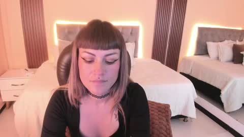 Snapshot of kim_jeins666 chatting on May 22, 1:06 pm Kim Jeins666 online show from May 22, 1:06 pm