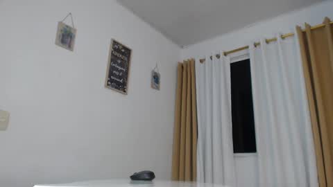 kim online show from October 28, 5:22 am