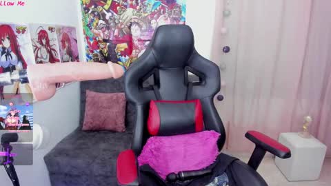 Snapshot of kim_morgan1_ chatting on February 13, 7:52 pm kim online show from February 13, 7:52 pm