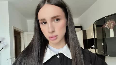 Kim Oberlin online show from March 28, 10:59 am