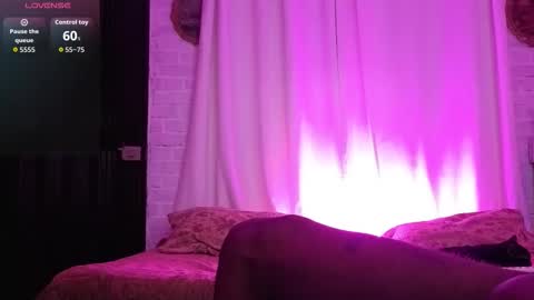 Kim  Yuk online show from December 15, 12:04 am