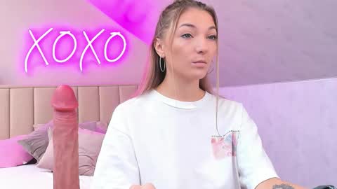 kimberlly_smith online show from October 9, 1:47 am