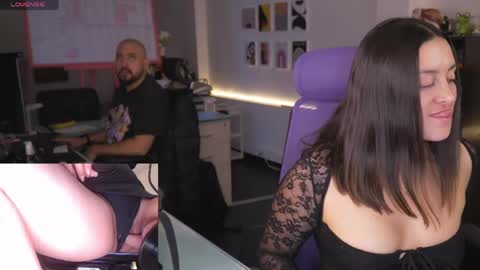 Snapshot of kimberly_clars chatting on April 19, 7:49 pm Kimberly 1200-1900 GMT-5 online show from April 19, 7:49 pm