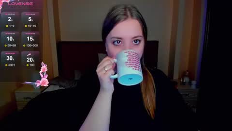 Snapshot of kimberly_mm chatting on June 19, 3:05 pm kimberly_mm online show from June 19, 3:05 pm