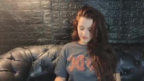  KIMBERLY SWAN  online show from April 9, 10:48 pm