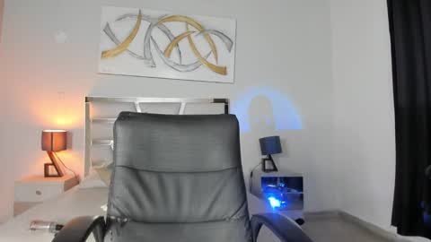 Snapshot of kimberlycoxxx chatting on January 22, 11:53 pm kimberly online show from January 22, 11:53 pm