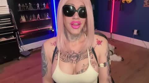 Snapshot of kimberlynnhaven chatting on February 10, 8:31 am Kimber Haven online show from February 10, 8:31 am