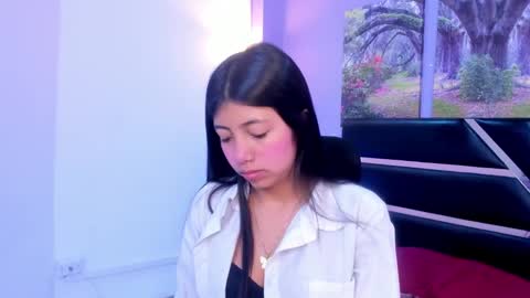 Kimberly Villalobos online show from January 13, 11:41 am