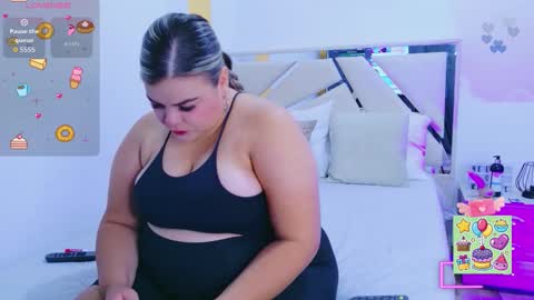 KimBrooks online show from March 13, 10:33 am