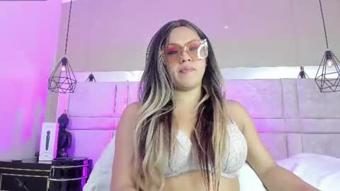 Kim cossey online show from August 7, 4:47 am