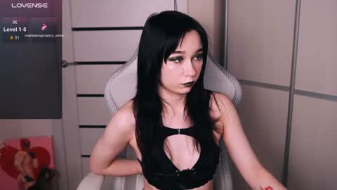 Snapshot of kimiko_luv chatting on June 15, 5:42 am Kimiko online show from June 15, 5:42 am