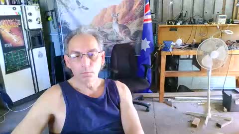 kimintheshed online show from March 1, 5:53 am