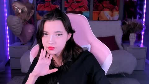 kimm wong online show from April 4, 8:34 am