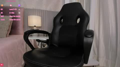 Karla online show from February 21, 7:04 pm