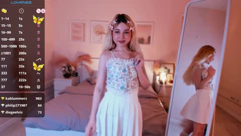  Your Kimmie  follow me  online show from January 21, 6:02 pm