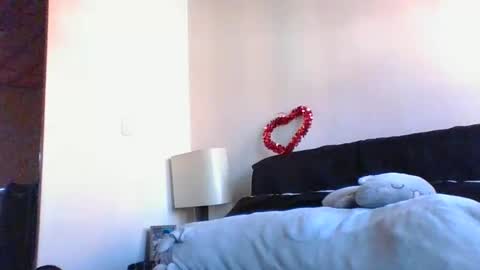 Snapshot of kimmy_kimmy_ chatting on January 27, 9:44 pm Kimmy online show from January 27, 9:44 pm