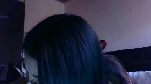 Snapshot of kimmy_kimmy_ chatting on January 28, 10:23 pm Kimmy online show from January 28, 10:23 pm
