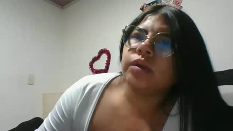 Snapshot of kimmy_kimmy_ chatting on February 25, 11:41 am Kimmy online show from February 25, 11:41 am